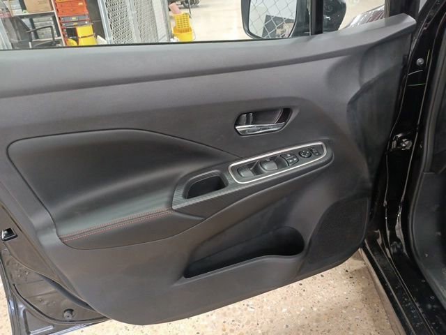 New 2025 Nissan Versa SR w/ Trunk Package image 10