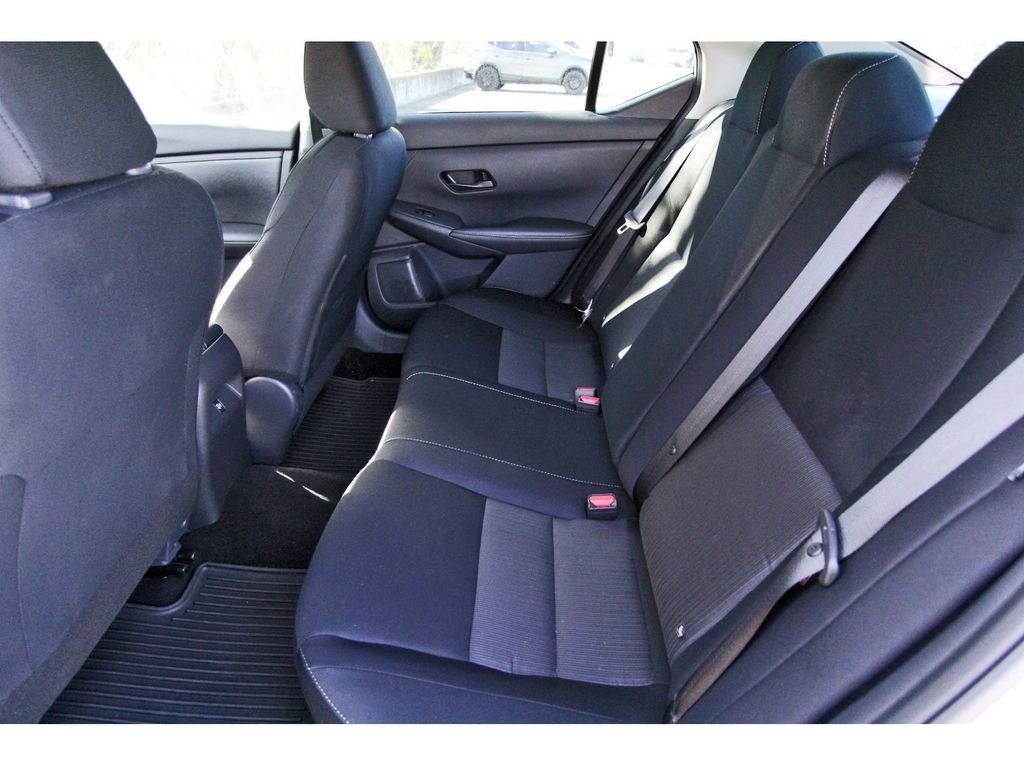 Used 2025 Nissan Sentra SV w/ All-Weather Package image 7