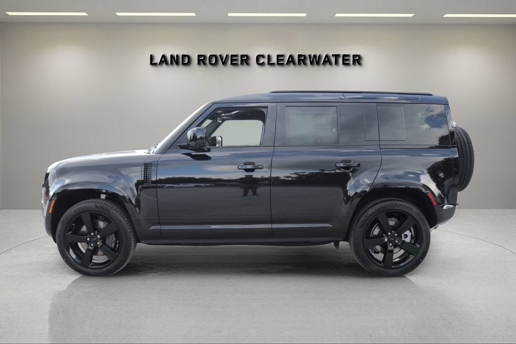 New 2026 Land Rover Defender 110 X-Dynamic SE AWD/4WD image 2