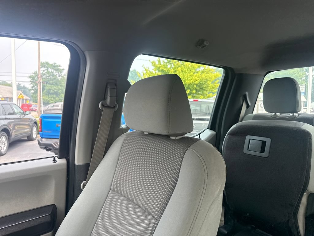 Used 2017 Ford F250 XL w/ STX Appearance Package AWD/4WD image 44