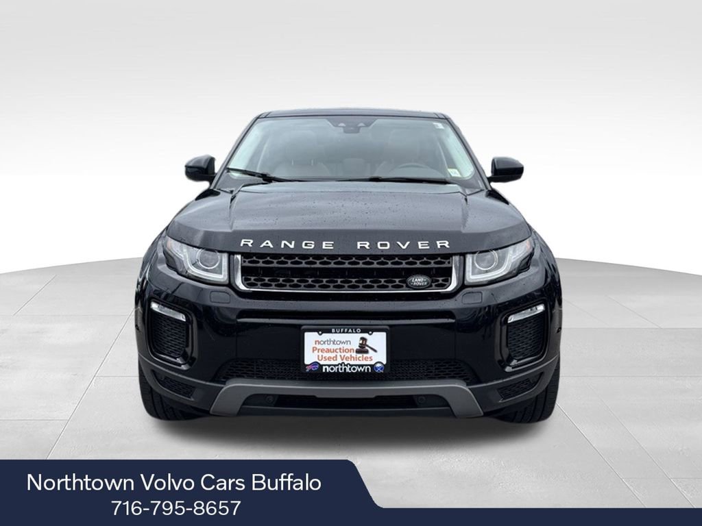 Used 2017 Land Rover Range Rover Evoque SE AWD/4WD image 4