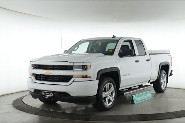 Used 2018 Chevrolet Silverado 1500 Custom w/ Custom Convenience Package AWD/4WD image 10