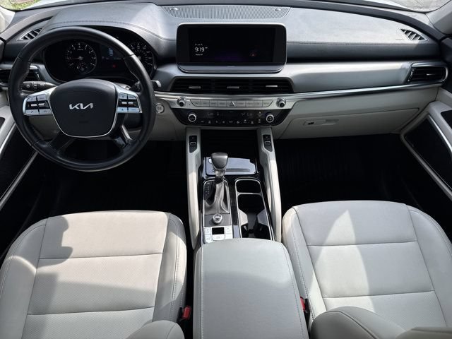 Used 2022 Kia Telluride S FWD image 13