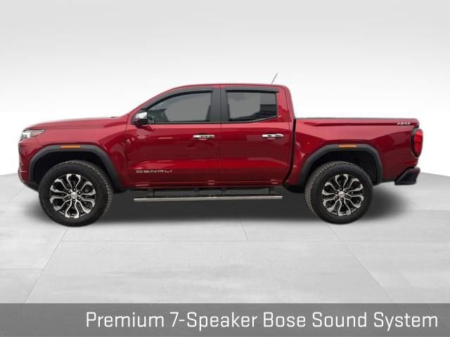 Used 2024 GMC Canyon Denali image 9