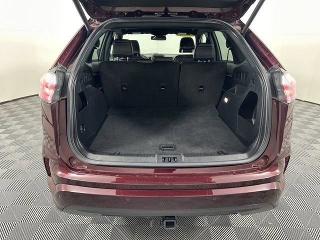 Used 2023 Ford Edge ST-Line w/ Class II Trailer Tow Package image 12