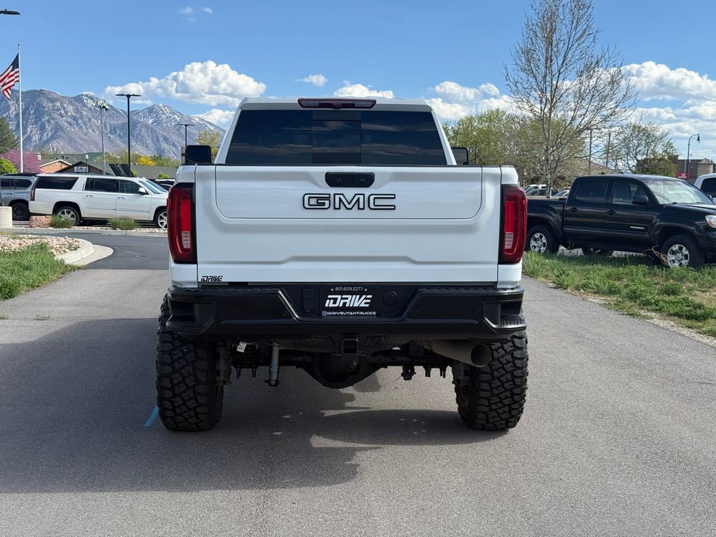 Used 2023 GMC Sierra 3500 SLT w/ SLT Premium Package AWD/4WD image 11