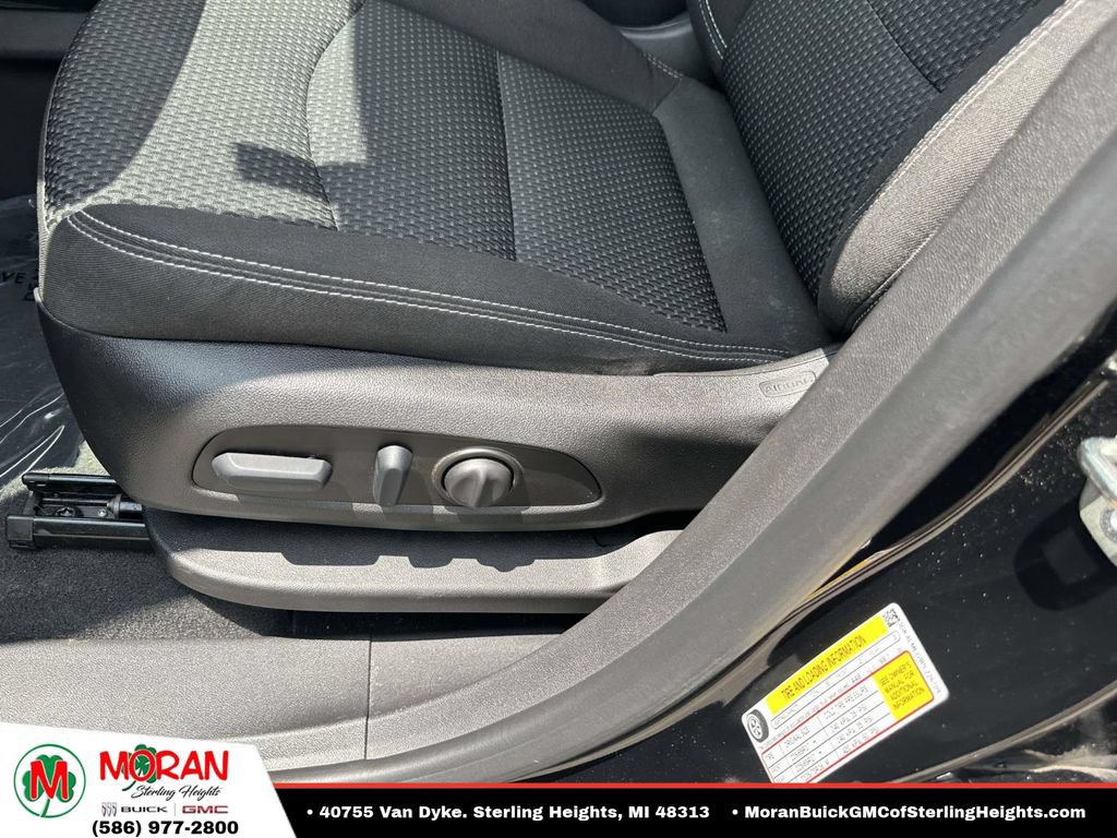 Certified 2023 GMC Terrain SLE w/ Driver Convenience Package FWD image 18