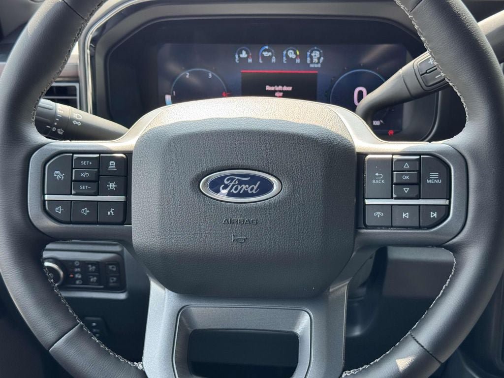 New 2025 Ford F350 Lariat w/ Lariat Ultimate Package AWD/4WD image 16