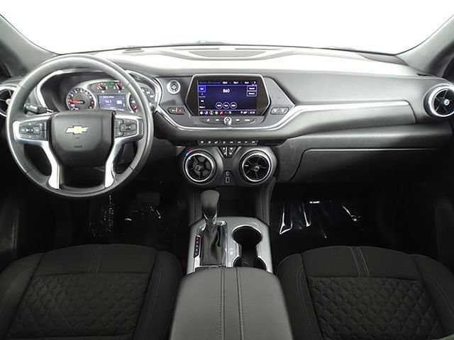 Used 2022 Chevrolet Blazer LT FWD image 25