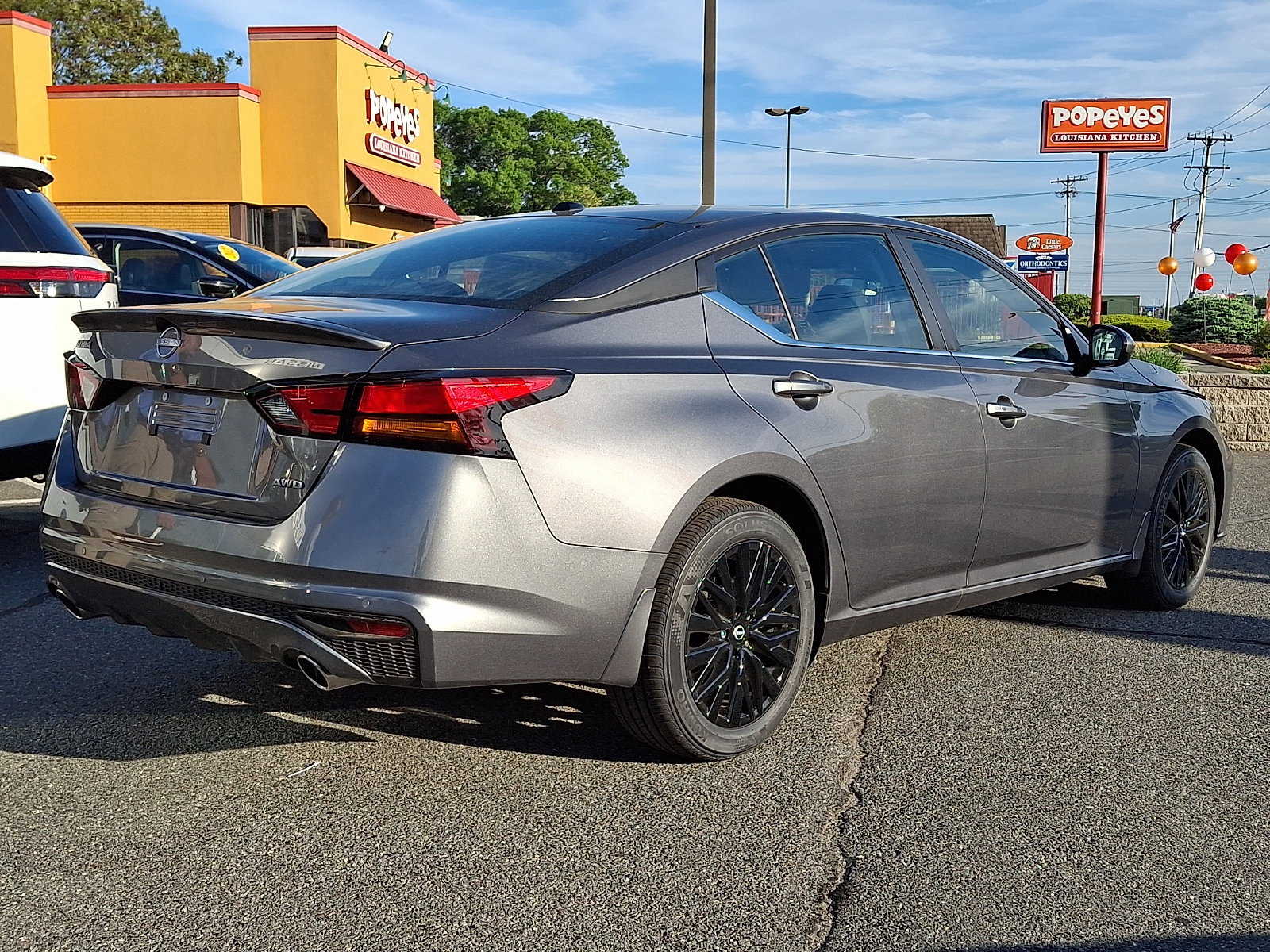 New 2026 Nissan Altima 2.5 SV w/ SV Special Edition Package AWD/4WD image 4