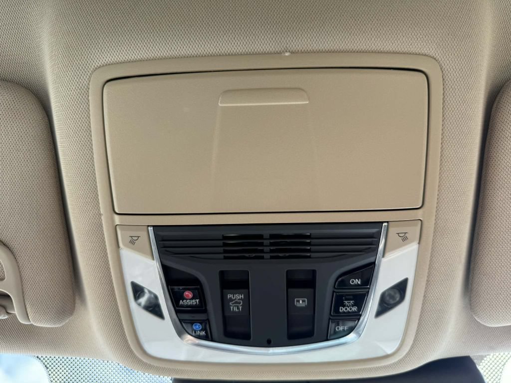 Used 2019 Acura RDX w/ Advance Package FWD image 37