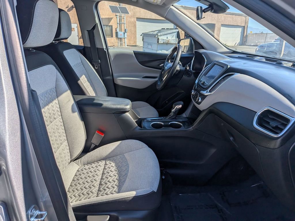 Used 2024 Chevrolet Equinox LT image 30
