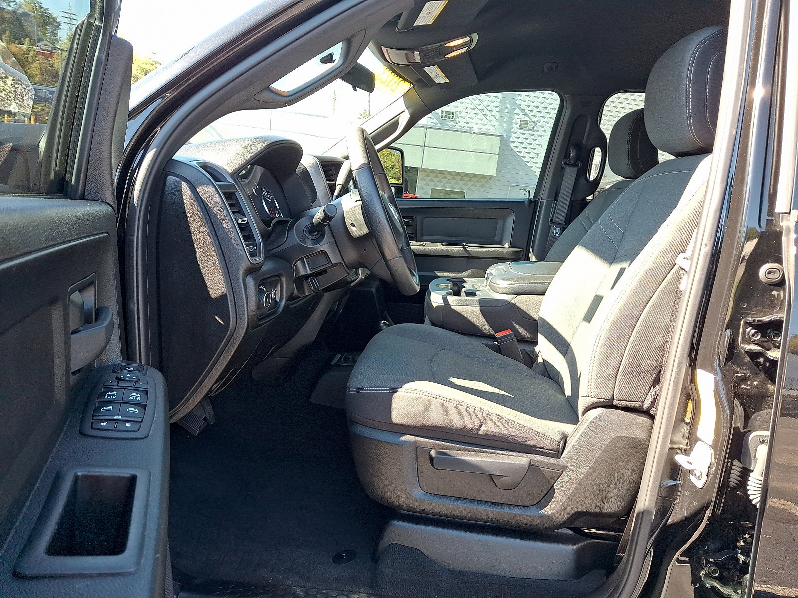 Used 2023 RAM 3500 Tradesman AWD/4WD image 13
