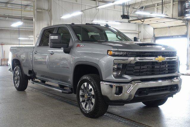 New 2025 Chevrolet Silverado 3500 LT w/ All Star Edition