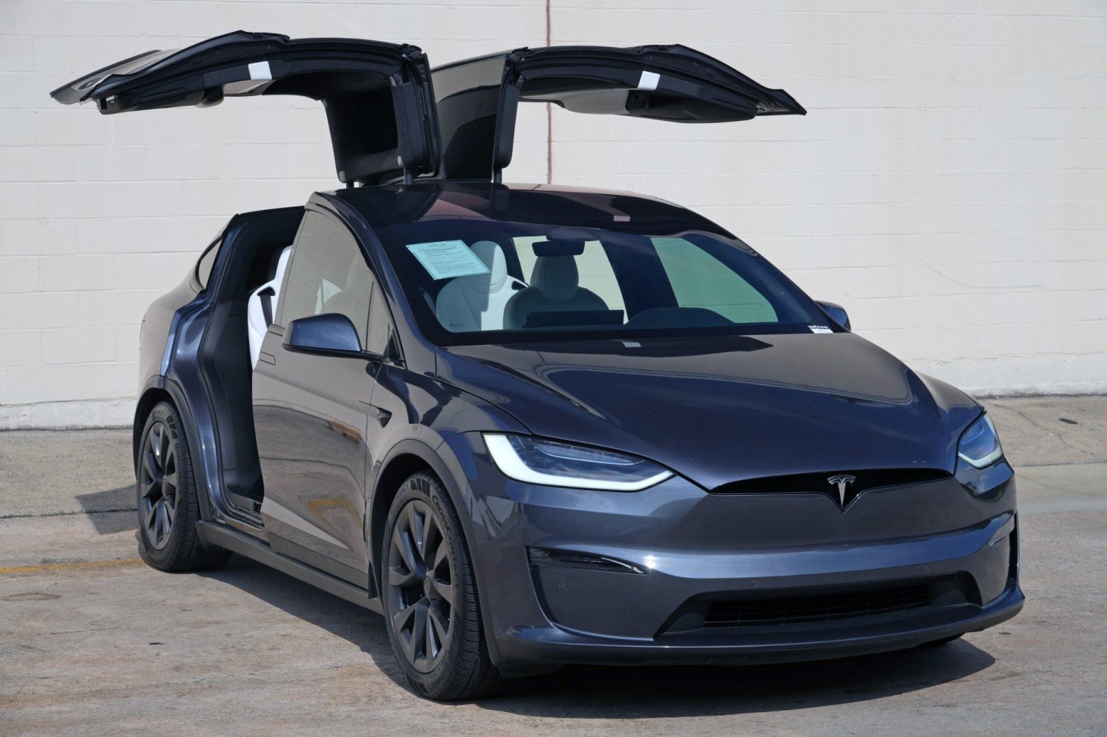 Used 2023 Tesla Model X AWD/4WD image 55