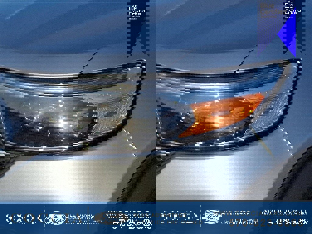 Certified 2022 Ford Explorer XLT w/ Equipment Group 202A image 9