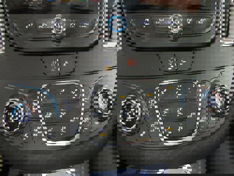 Used 2023 Chevrolet Malibu LT image 30