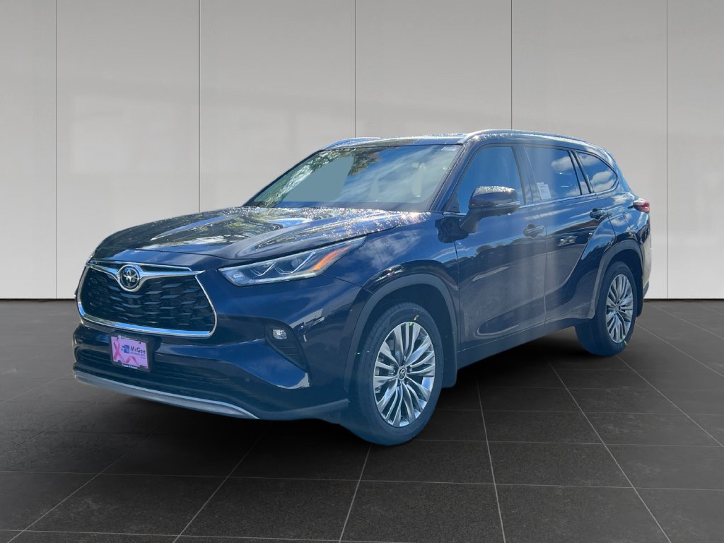 New 2026 Toyota Highlander Platinum AWD/4WD image 1