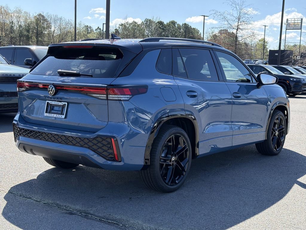 New 2026 Volkswagen Tiguan SE R-Line image 5