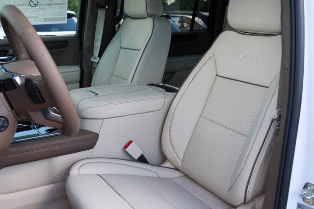 New 2026 GMC Yukon XL Denali image 8