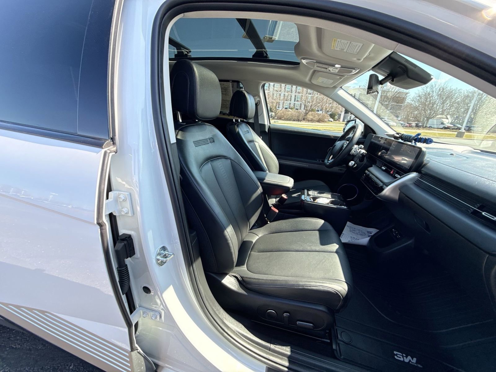 Used 2026 Hyundai Ioniq 5 Limited AWD/4WD image 28