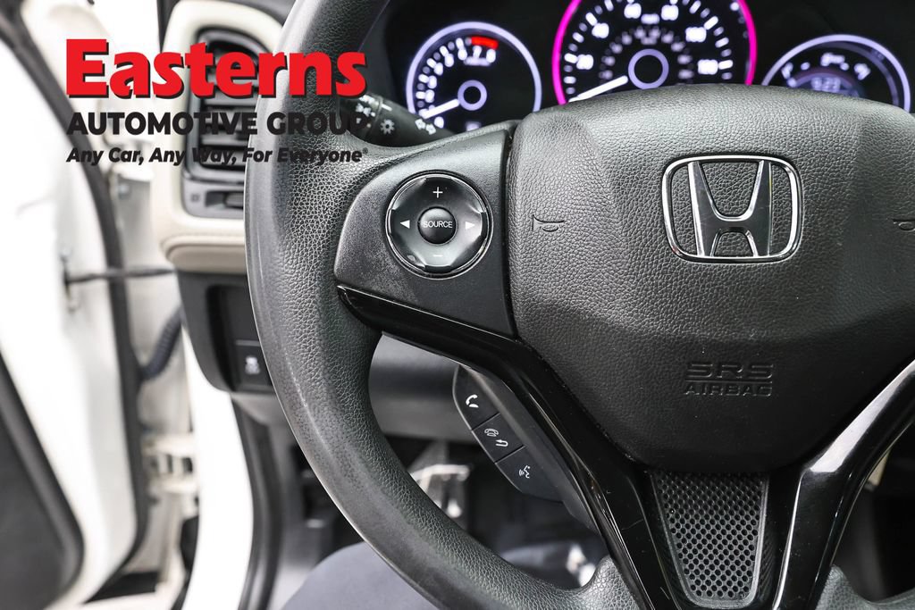 Used 2021 Honda HR-V LX image 14