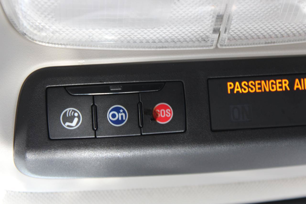 Used 2023 Buick Encore GX Select w/ Safety Package II FWD image 37