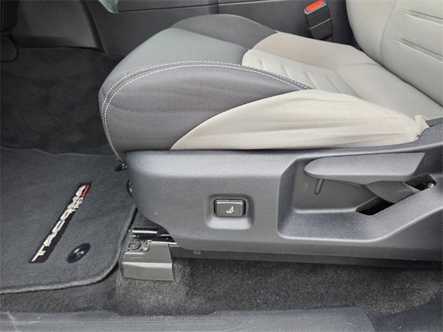 Used 2024 Toyota Tacoma TRD Sport image 28