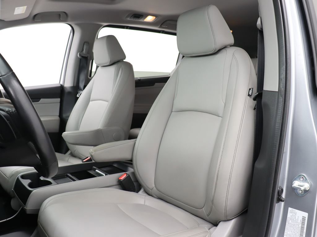 Used 2023 Honda Odyssey EX-L image 12