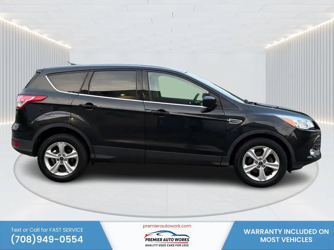 Used 2015 Ford Escape SE FWD image 8