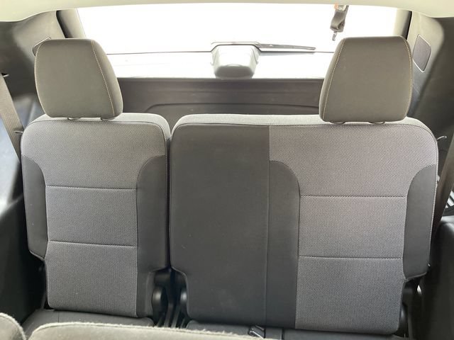 Used 2021 Chevrolet Traverse LS FWD image 20