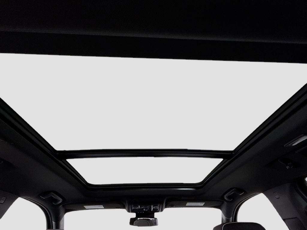 New 2026 Chevrolet Tahoe Premier w/ Sun And Tow Package image 22