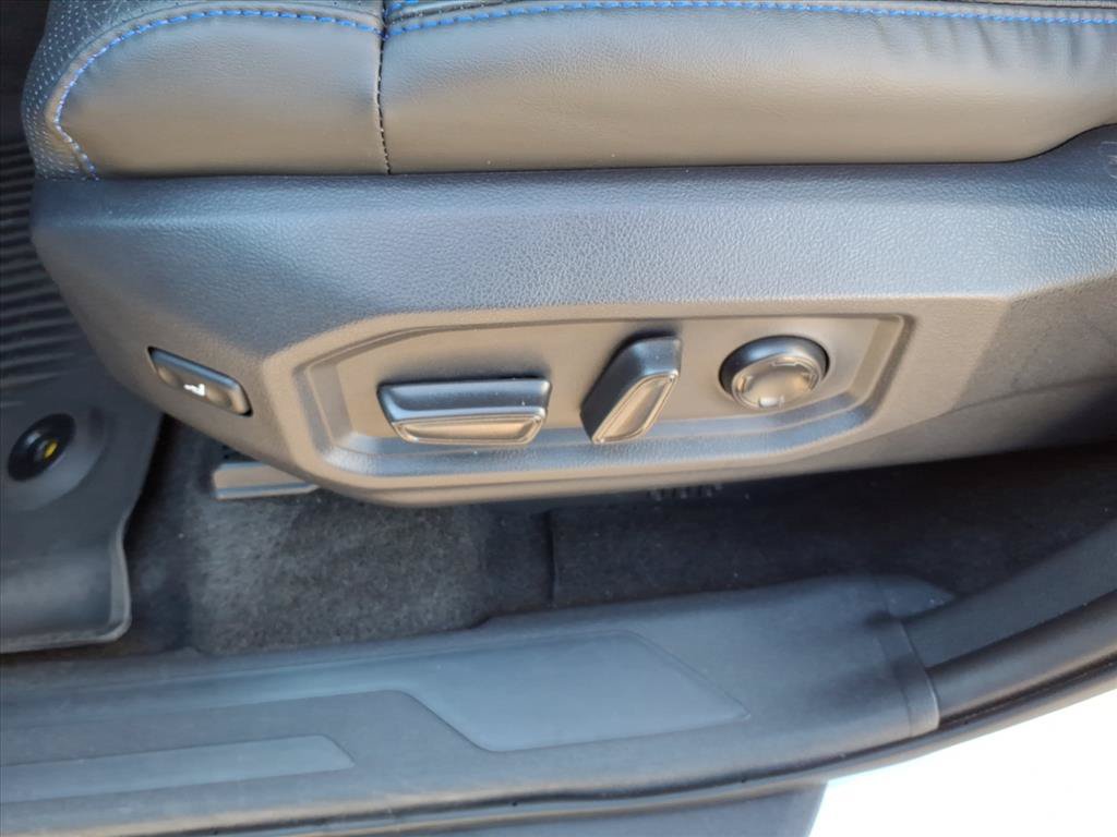 Used 2025 Toyota Tundra Platinum AWD/4WD image 26