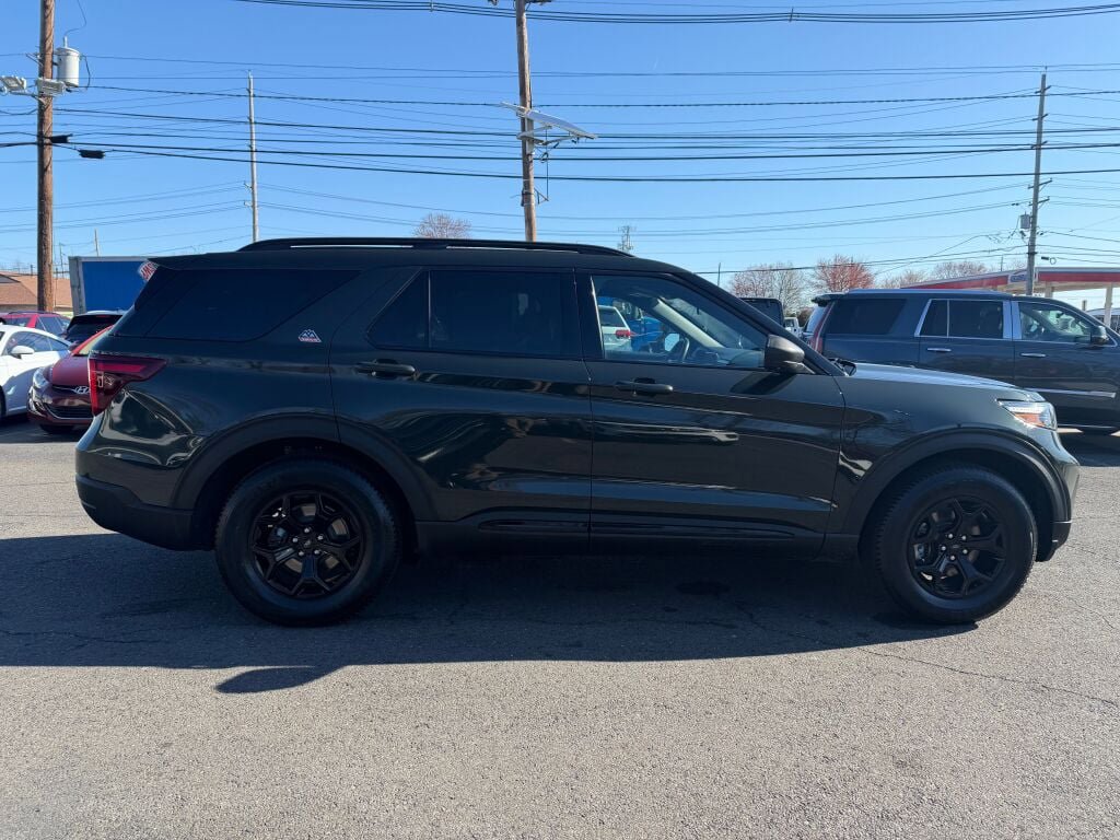 Used 2022 Ford Explorer Timberline image 8