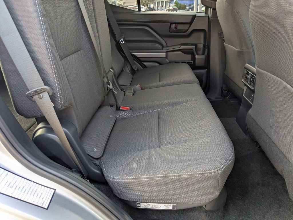 Used 2025 Toyota 4Runner SR5 image 29