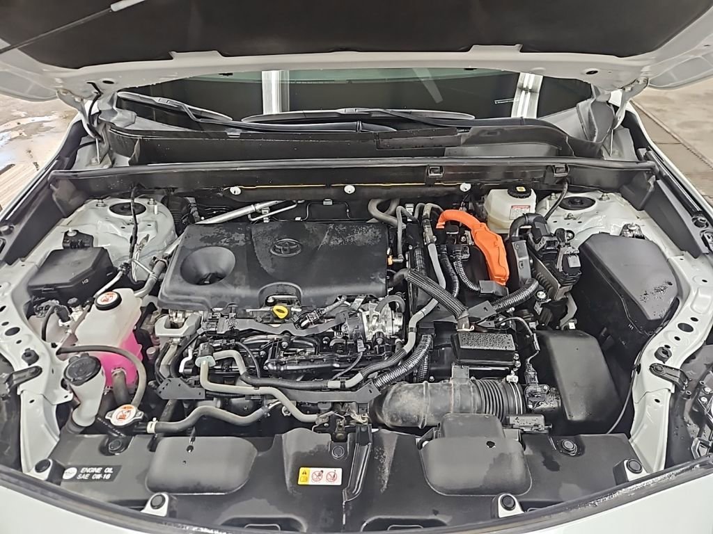 Used 2023 Toyota Venza LE image 35