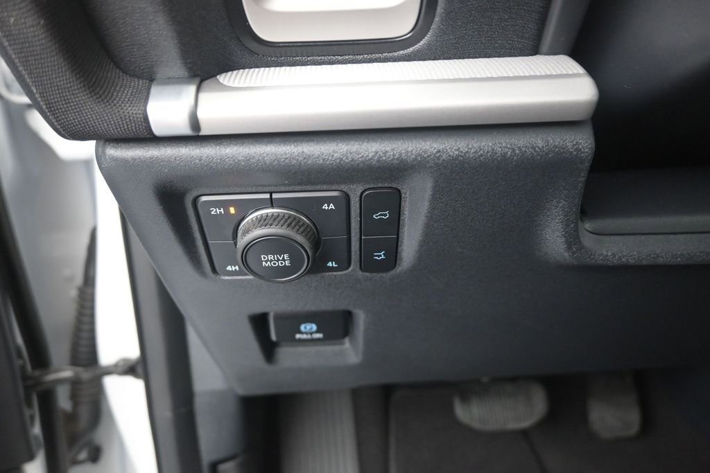 Used 2025 Ford Expedition Max Active AWD/4WD image 22