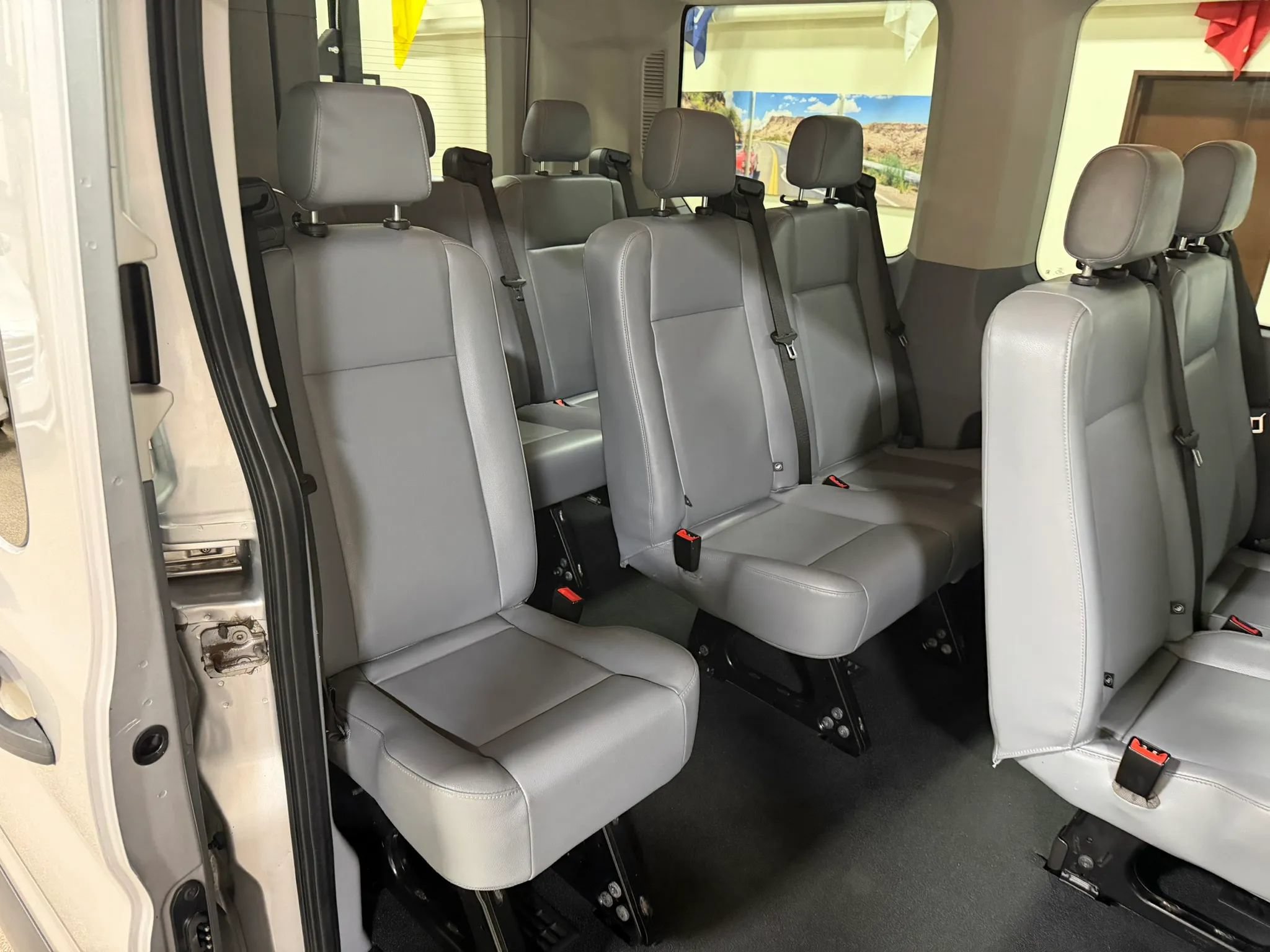 Used 2015 Ford Transit 150 XL RWD image 26