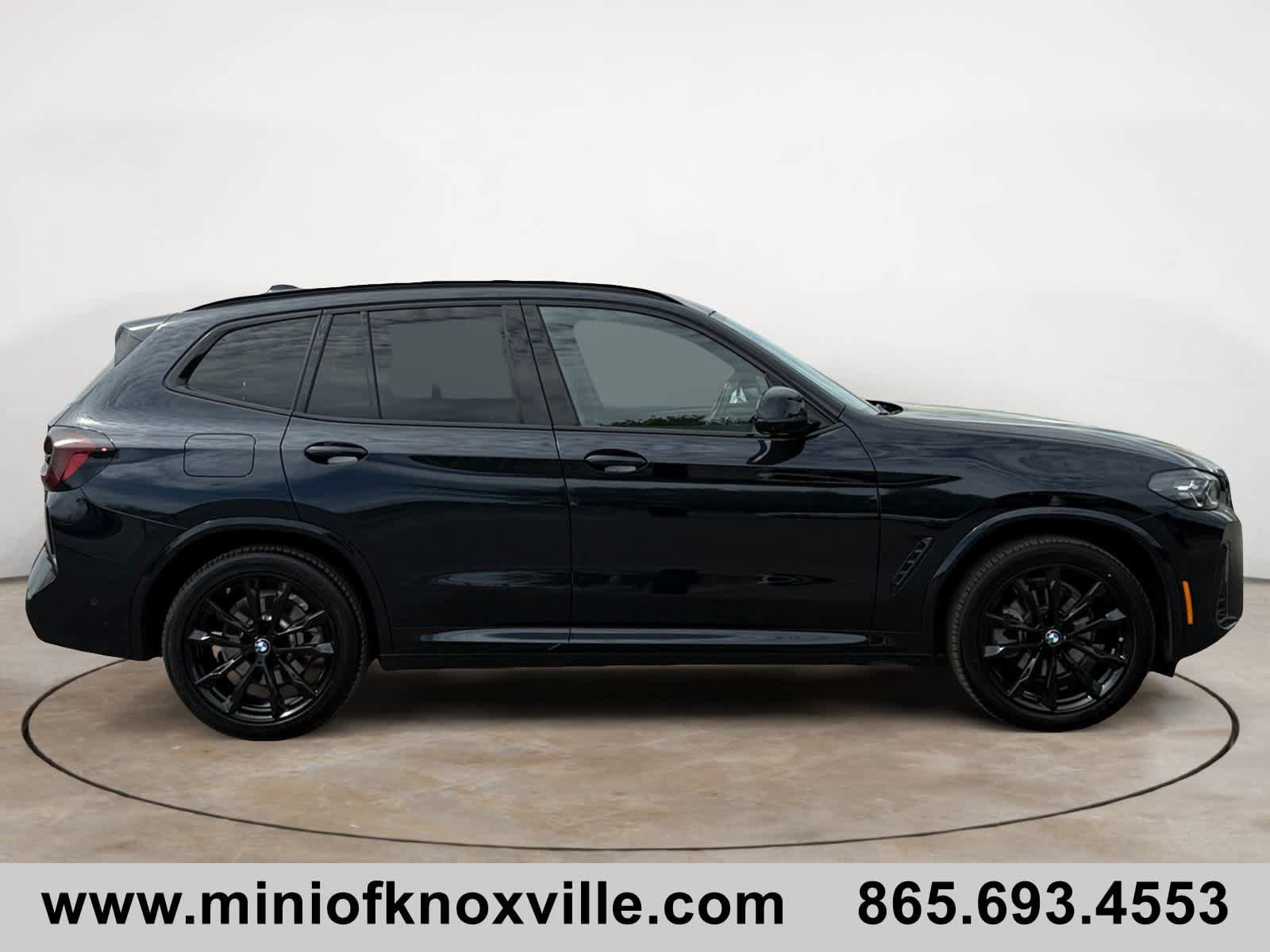 Used 2024 BMW X3 sDrive30i w/ Premium Package w/ZPA RWD image 2
