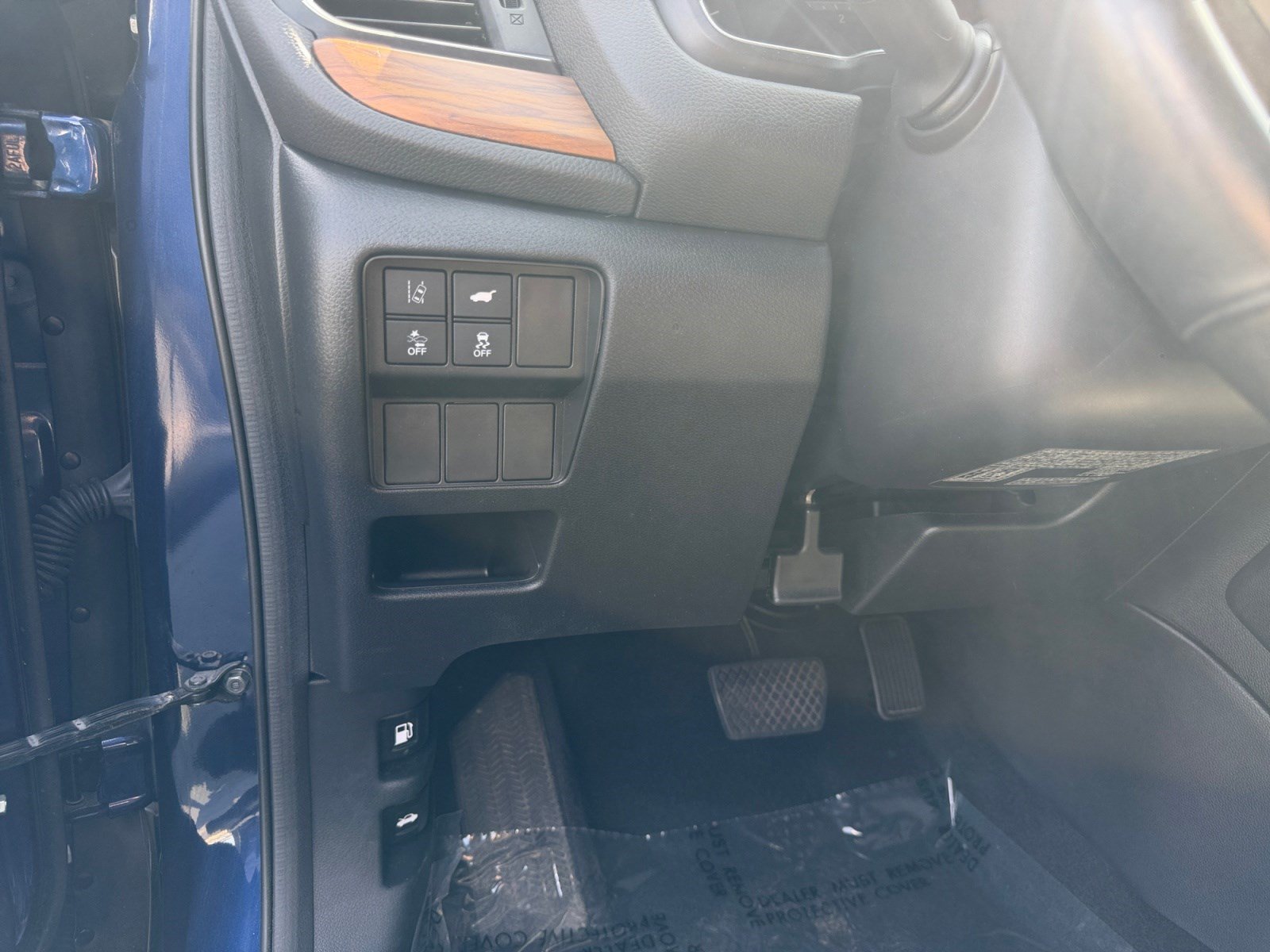 Used 2020 Honda CR-V Touring image 11