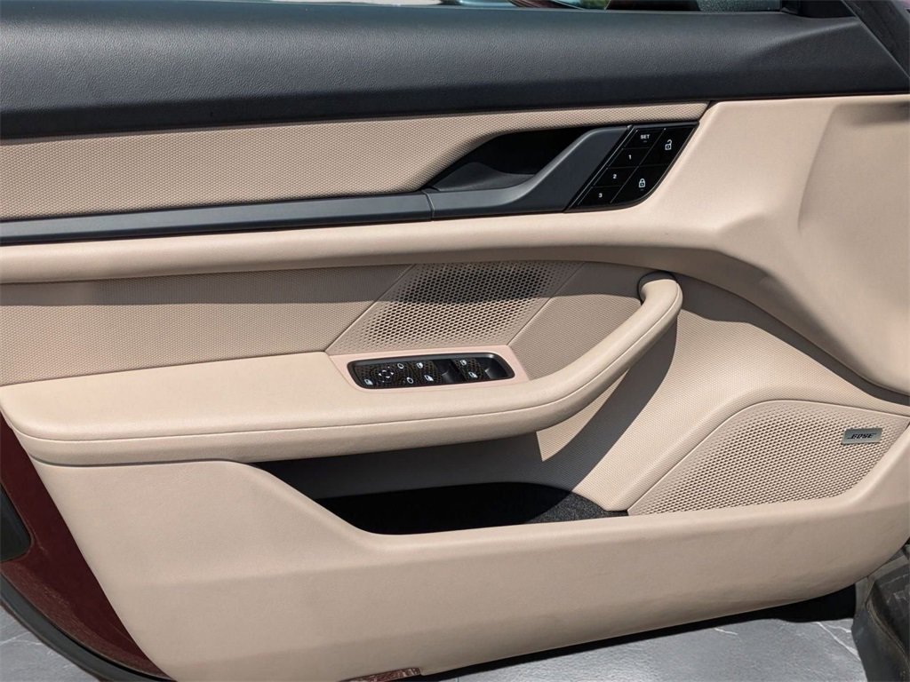 Used 2021 Porsche Taycan 4S image 16