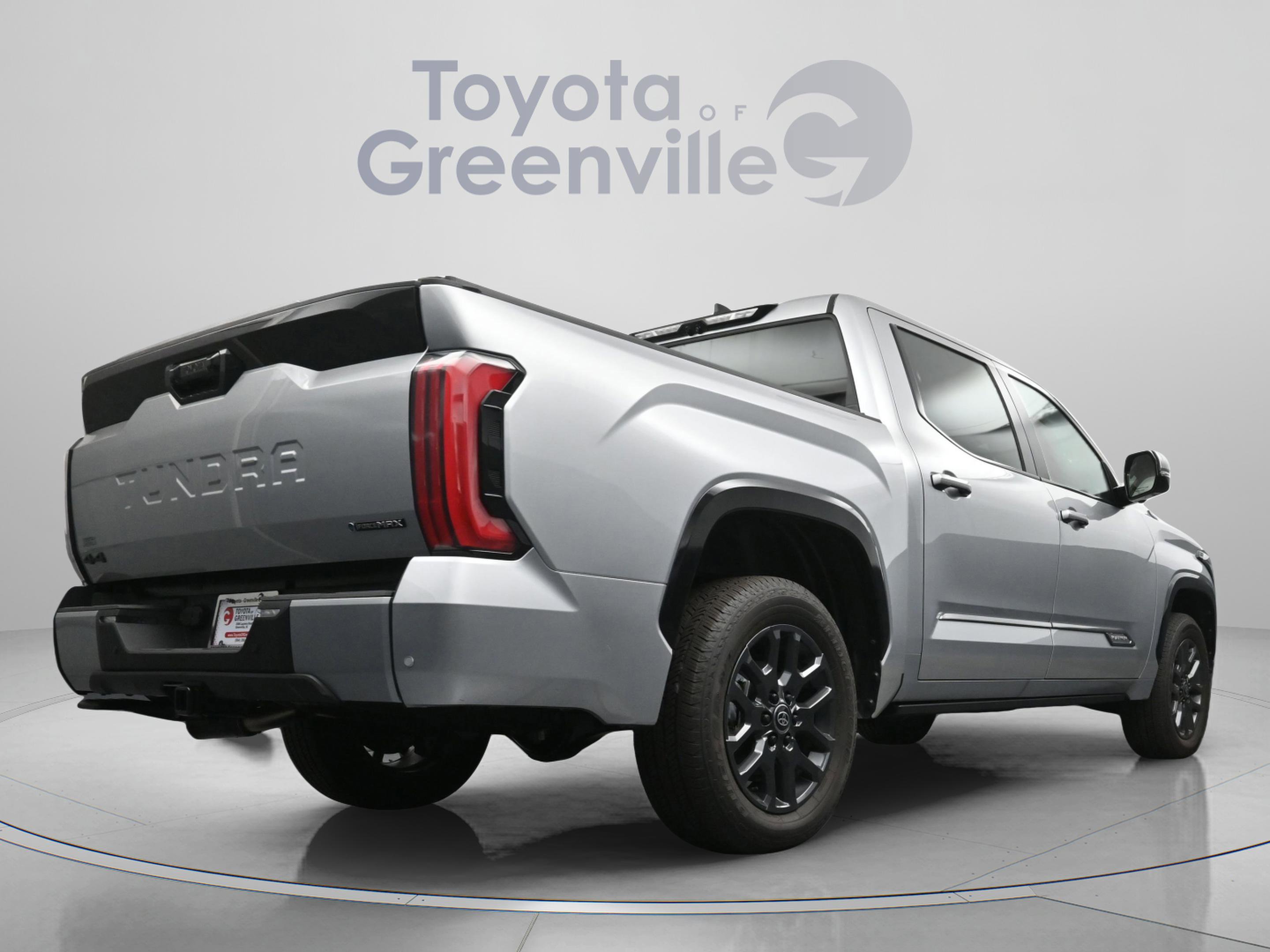 Used 2025 Toyota Tundra Platinum image 13