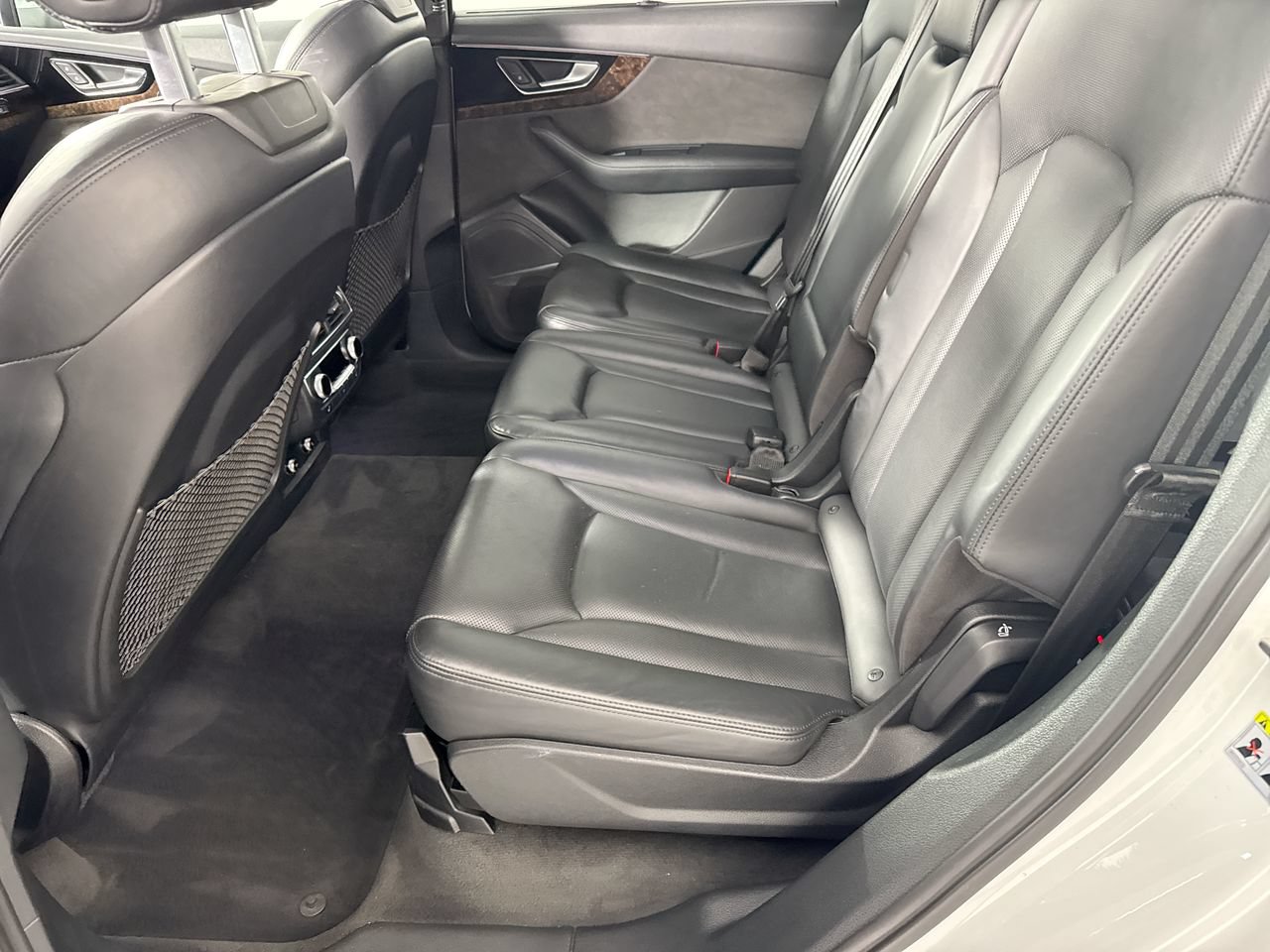 Used 2018 Audi Q7 3.0T Prestige w/ Prestige Package AWD/4WD image 22