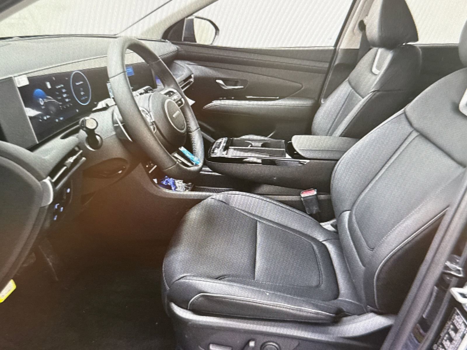 Used 2026 Hyundai Tucson Limited AWD/4WD image 5