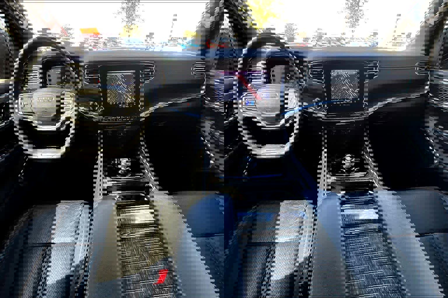 Used 2022 Jeep Wagoneer Series II image 15