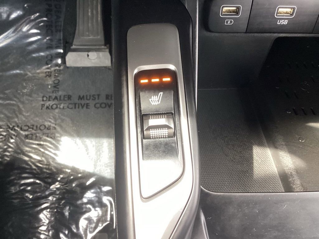 Used 2023 Kia Sorento S w/ Panoramic Sunroof Package AWD/4WD image 25