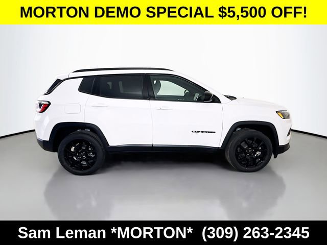 New 2026 Jeep Compass Latitude AWD/4WD image 8