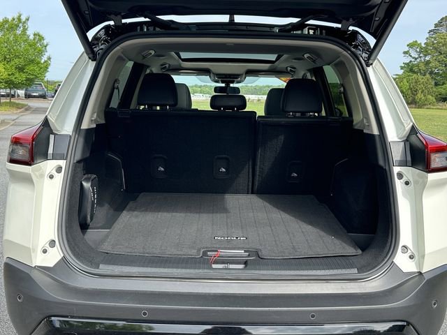 Certified 2023 Nissan Rogue SV w/ SV Premium B Package AWD/4WD image 19