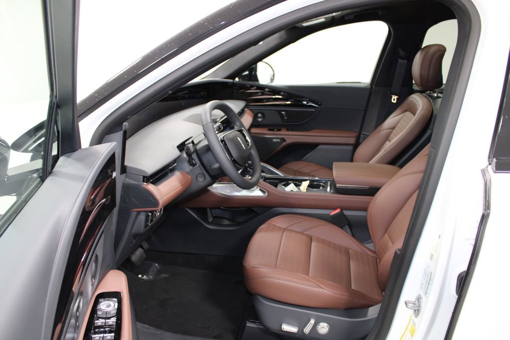 New 2026 Lincoln Nautilus Reserve image 22