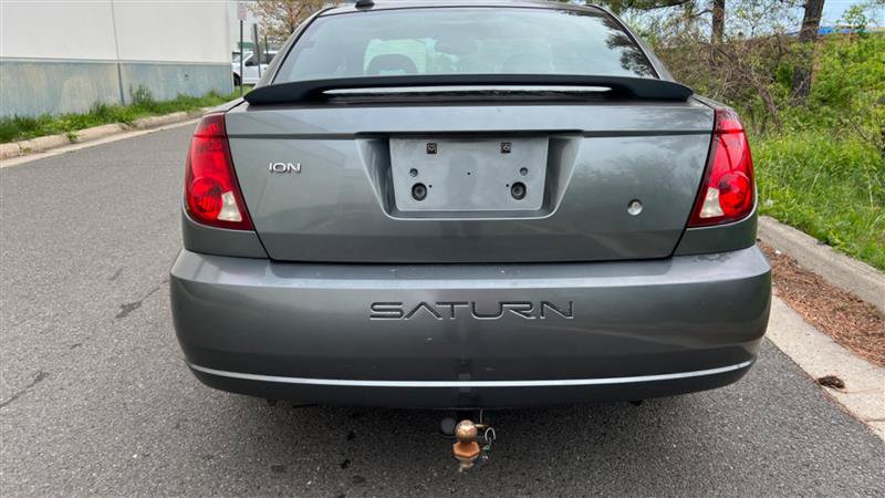 Used 2005 Saturn ION Level 3 w/ Travel Pkg FWD image 10